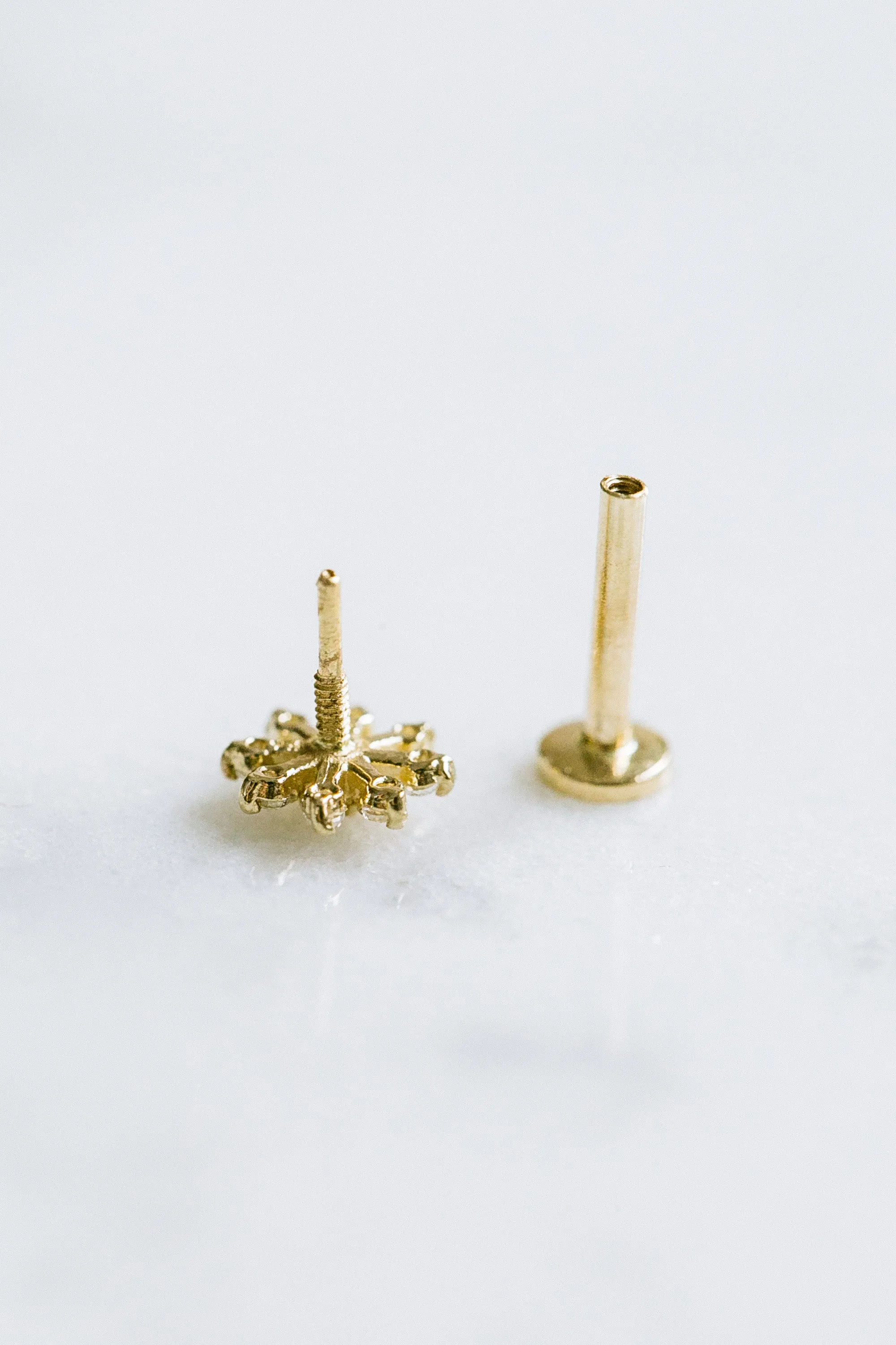 14k Gold Cz Cartilage Tragus Helix Internally Threaded Flower Flat Back Earring Labret