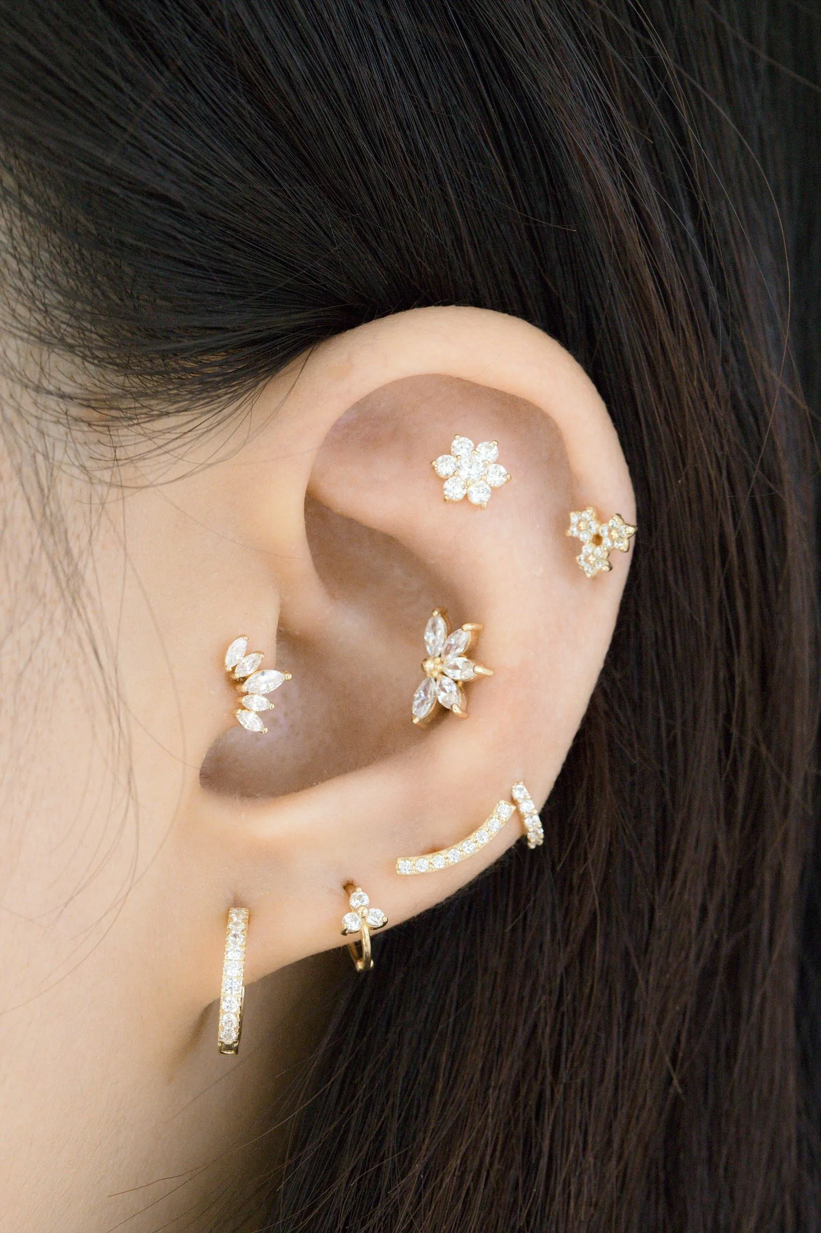 14k Gold Cz Cartilage Tragus Helix Internally Threaded Flower Flat Back Earring Labret