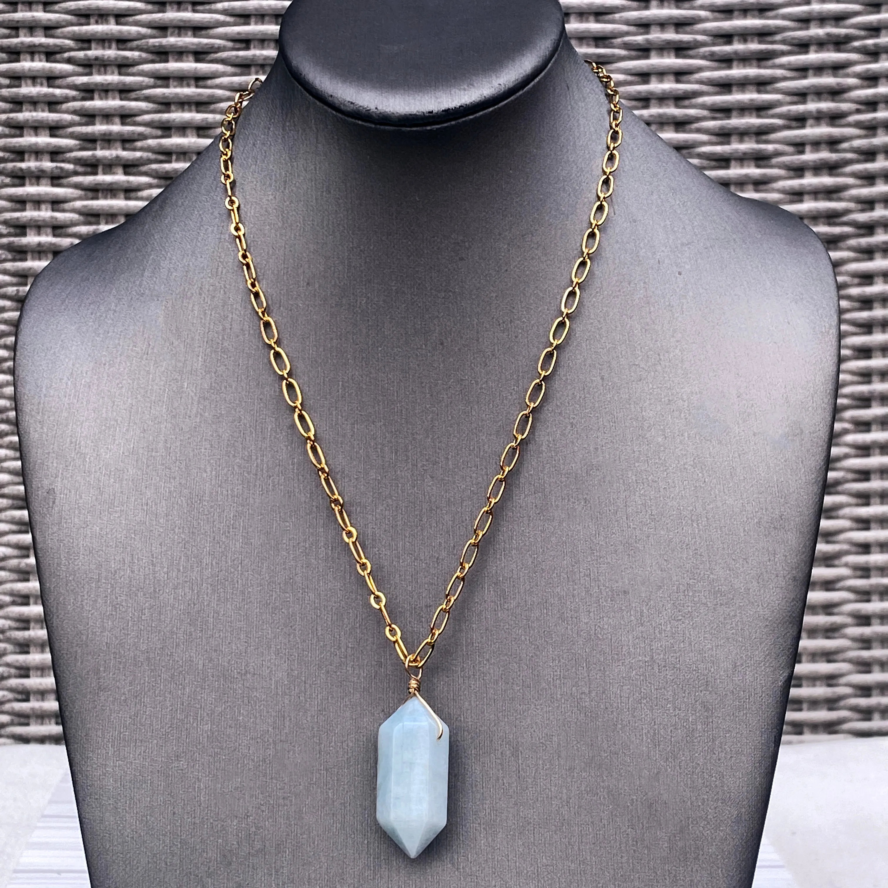 Aquamarine Point Pendant Necklace