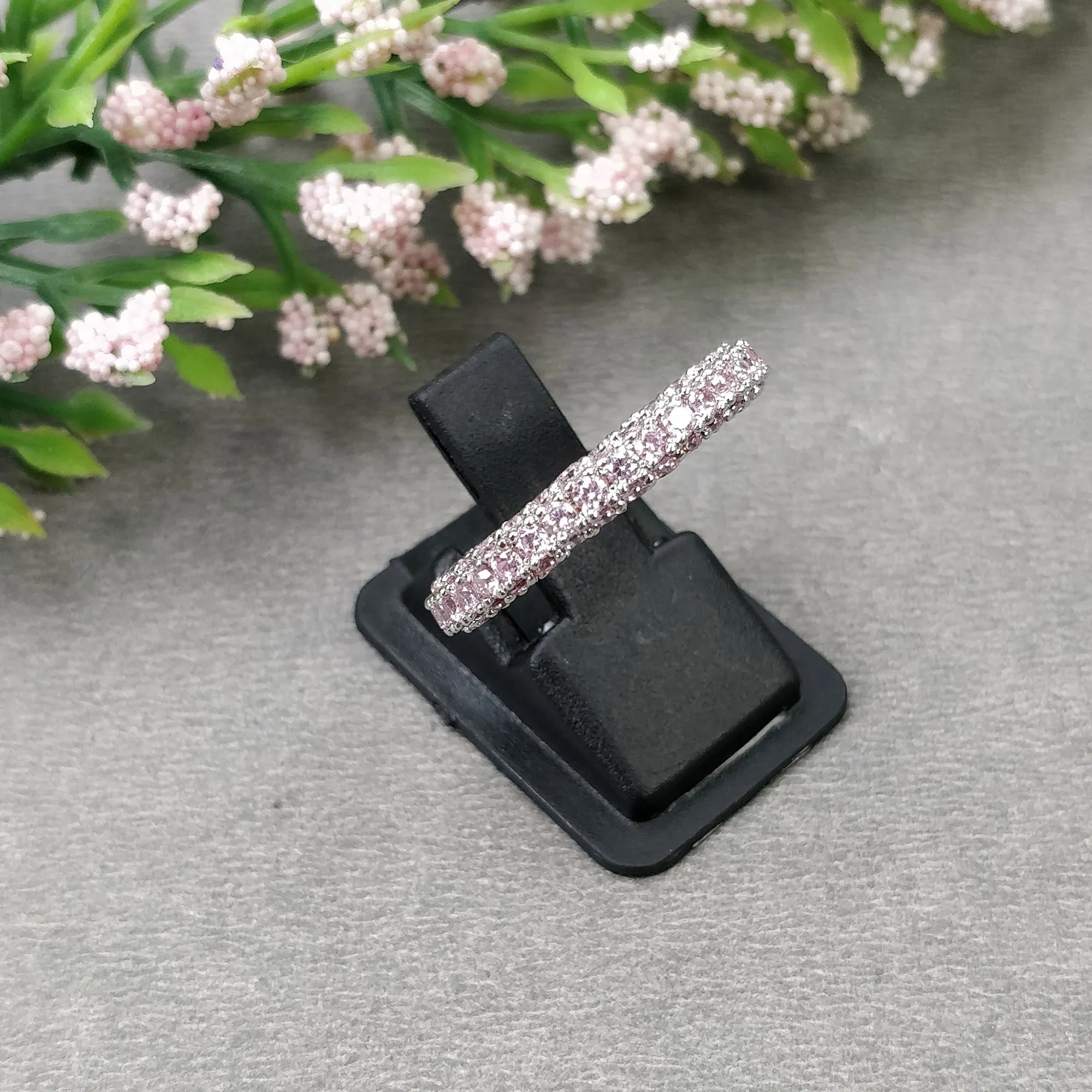 Classic Women Rings Full AAA Cubic Zircon White Pink Cubic Zirconia Crystal Channel Setting Fashion Ring Female Jewelry Gift