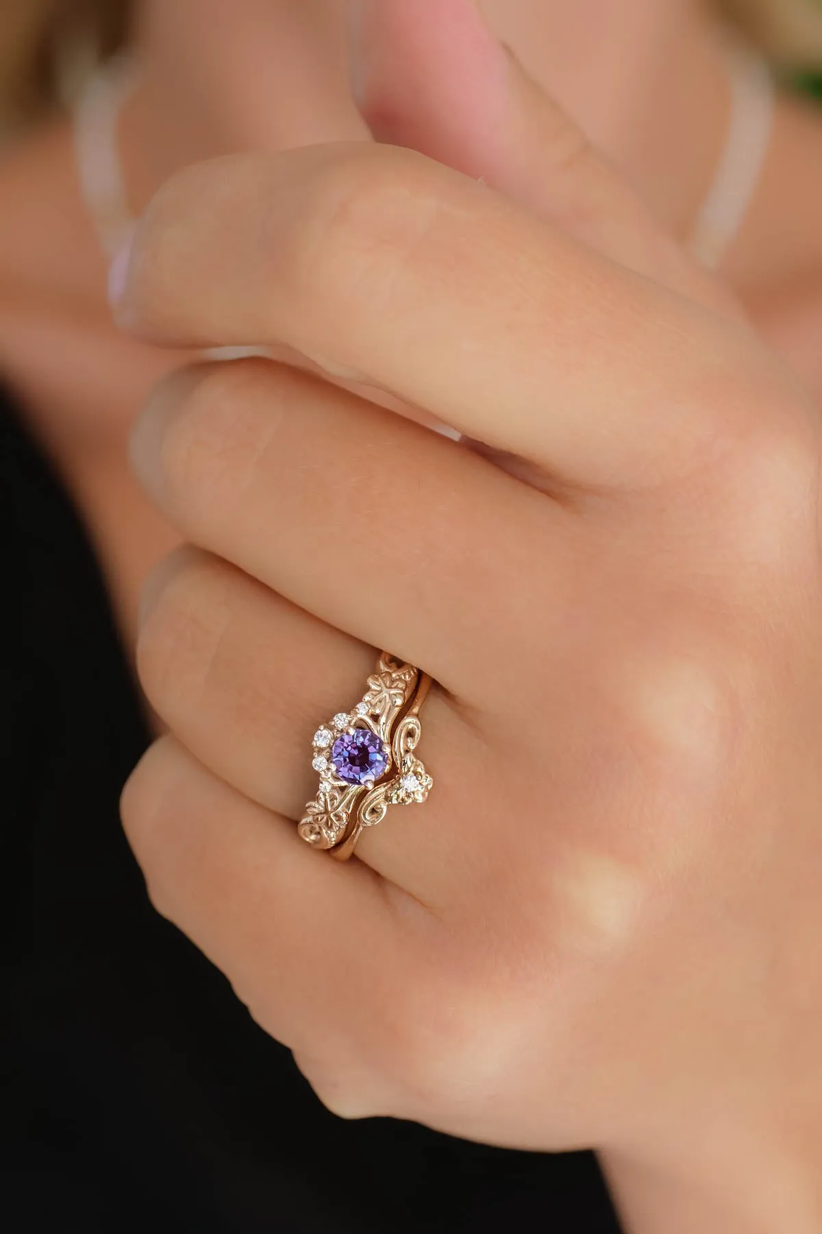 Colour changing alexandrite ring, elvish engagement ring / Horta