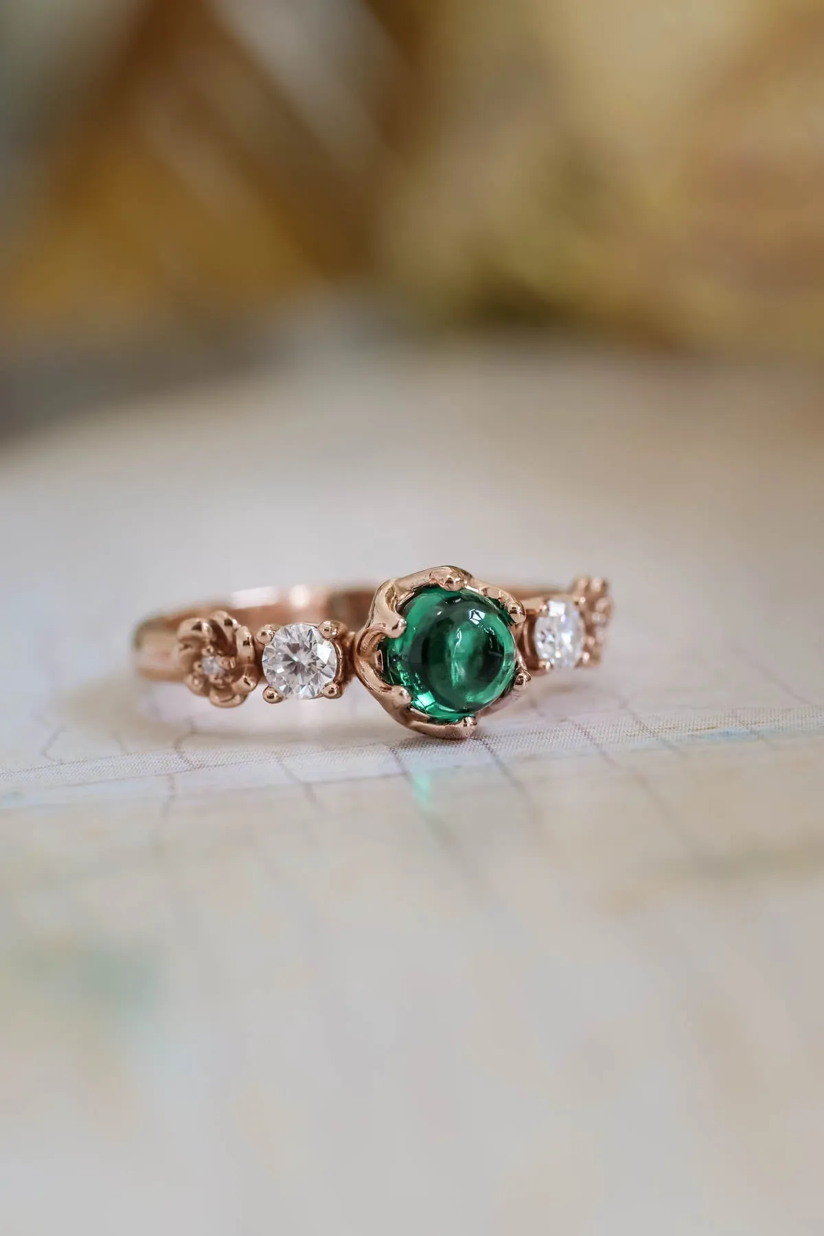 Emerald engagement ring, green engagement rings / Fiorella