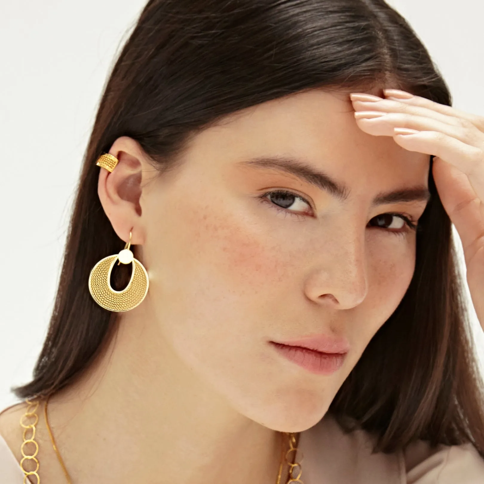 GENEVIVE GOLD MEDIUM EARRINGS FILIGREE