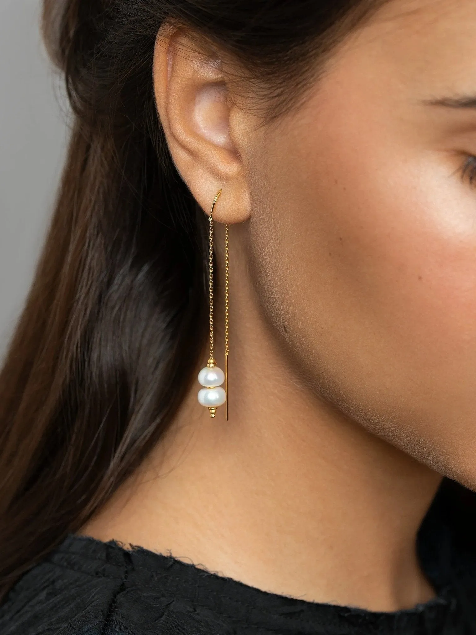 Hunita Pearl Threaders Earrings