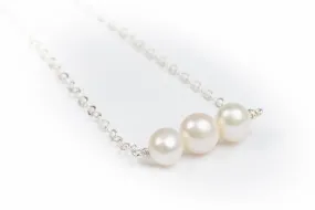 Leeda Pearl Bracelet in Silver