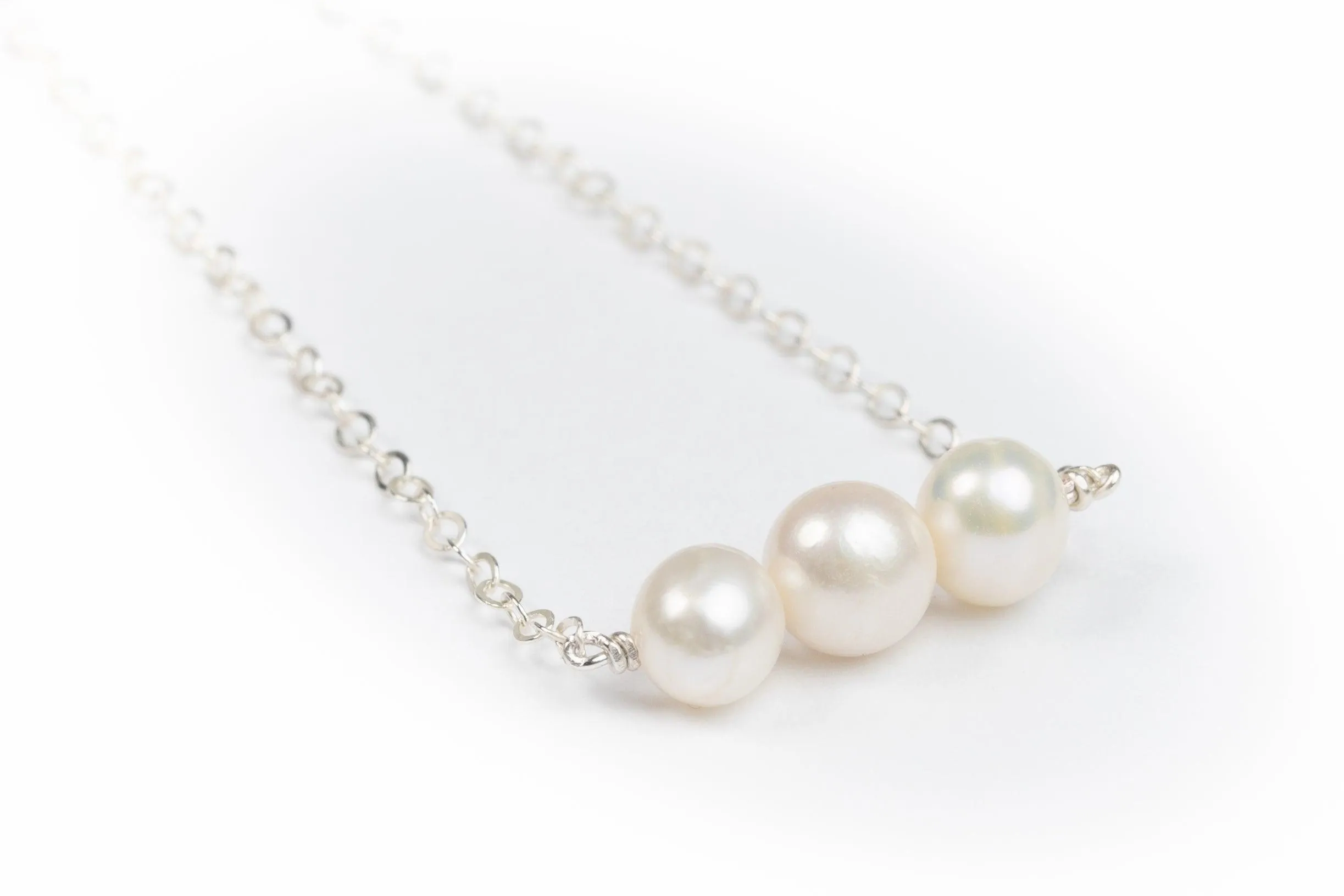 Leeda Pearl Bracelet in Silver