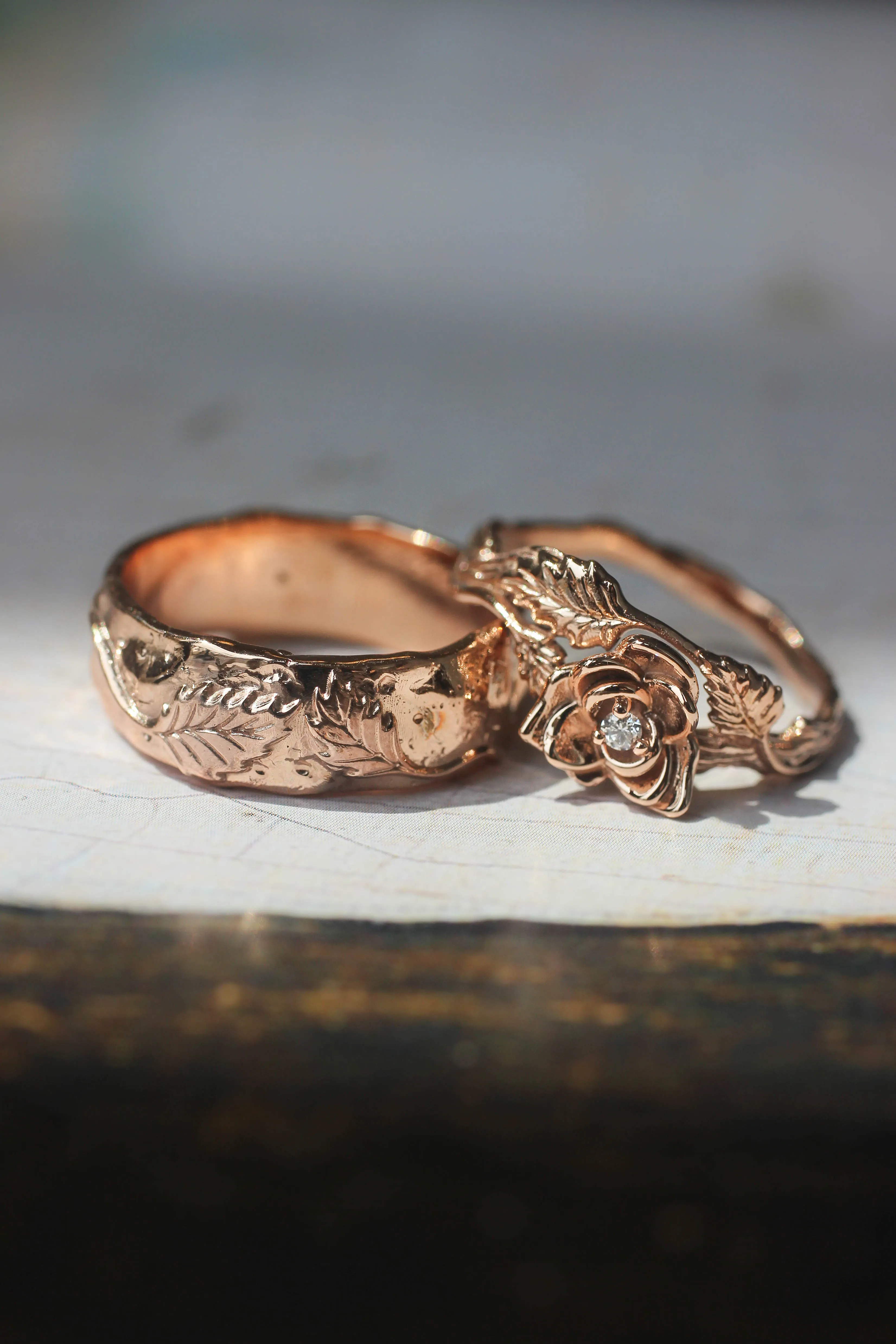 Nature wedding bands set: wide ring for him, rose flower ring for her