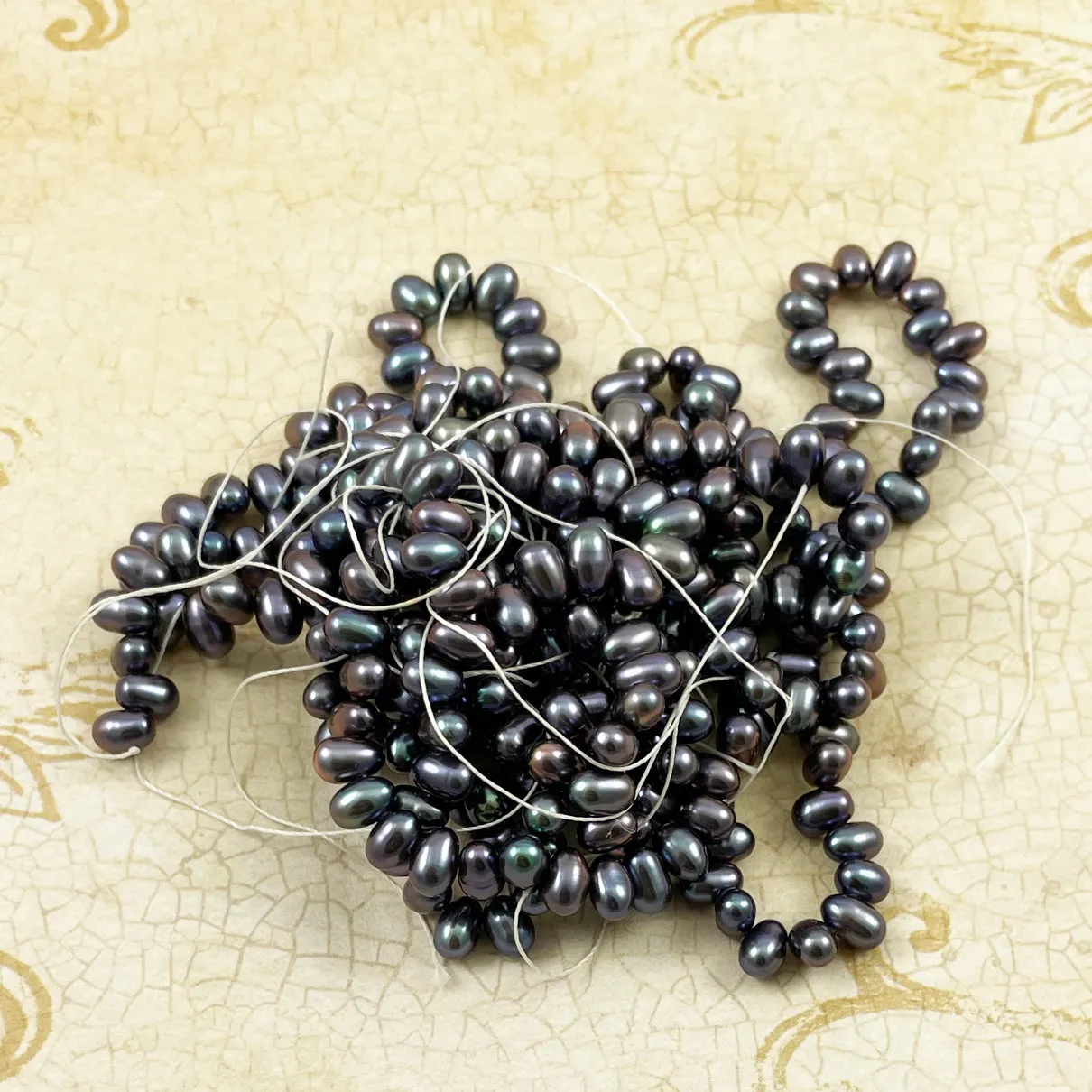 Peacock Freshwater Pearls 4 x 6mm