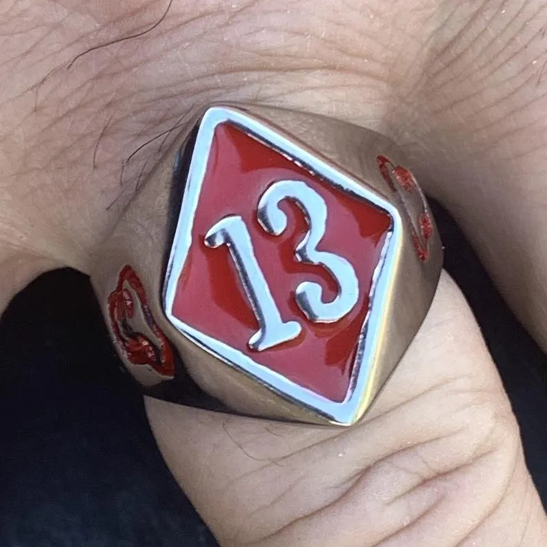 Ring 13 - Red - R130