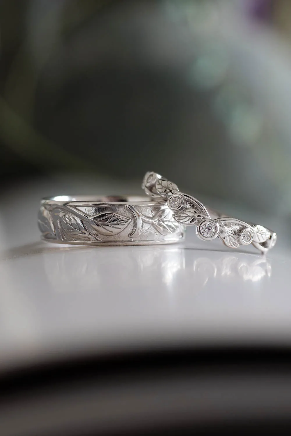 Wedding rings set for couples: leaves band for him, wreath band for her